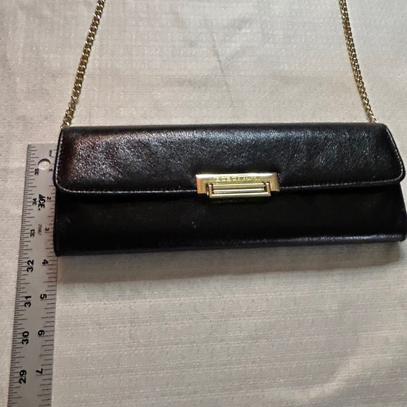 BCBGeneration Black Patent Leather Clutch Chain Shoulder Purse Evening Bag - Picture 8 of 10